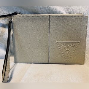 Beautiful guess clutch